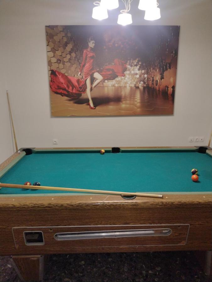 Billiard Home Каламата Экстерьер фото